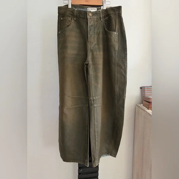WE THE FREE GOOD LUCK BARREL COATED JEANS SIZE 28